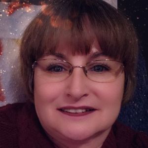 Meet your Posher, Jo-ann